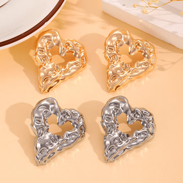 Exaggerated Heart Earrings