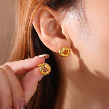 New Chinese Style Retro Twist Knot Snake Pattern Stud Earrings, Titanium Steel Asymmetric Chanel-style Earrings For Fairy-like Elegance