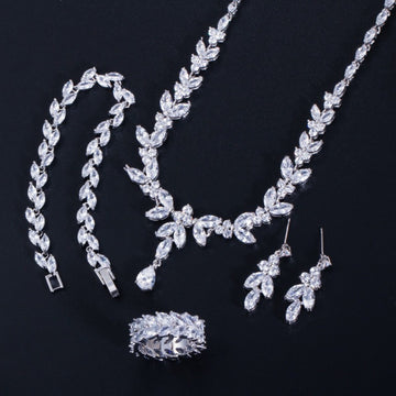 Wedding Jewelry Set – Delicate & Shiny